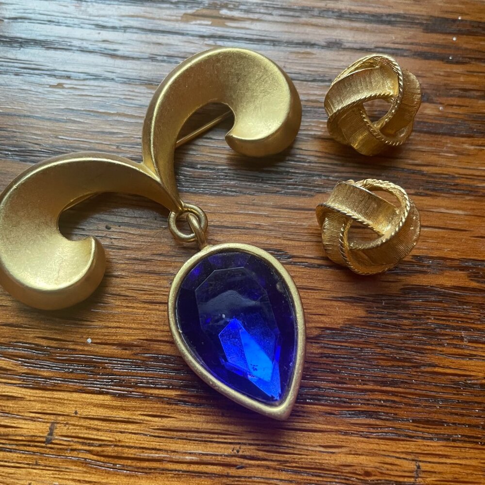 Gold Earrings and Brooch